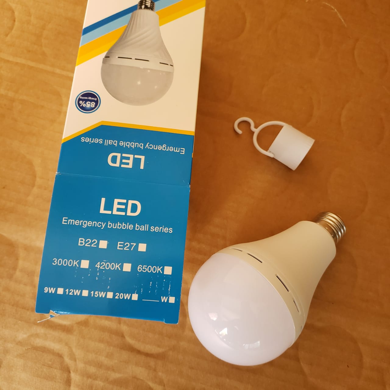 Bombillos LED 8 Horas de eficiencia Recargables. - Imagen 4